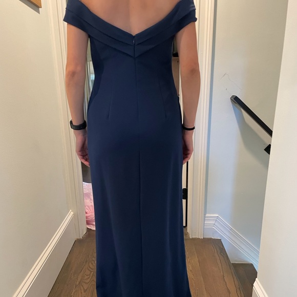 Formal/ Prom dress size 8 - Picture 5 of 5